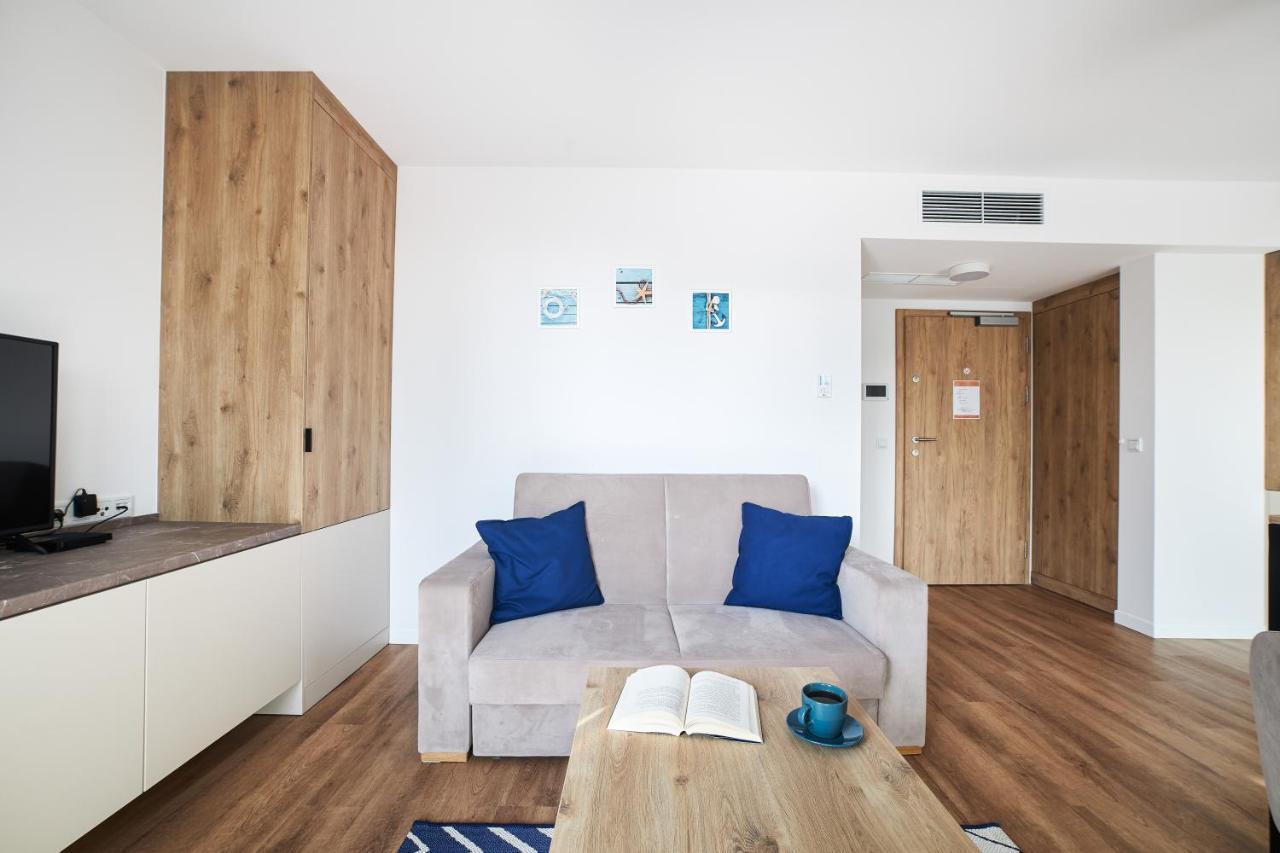 Jantaris Mielno Apartamenty Przy Plazy エクステリア 写真