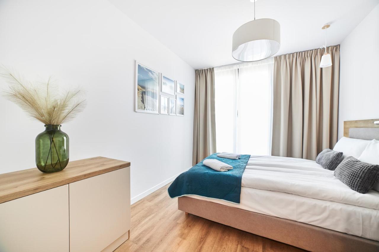 Jantaris Mielno Apartamenty Przy Plazy エクステリア 写真