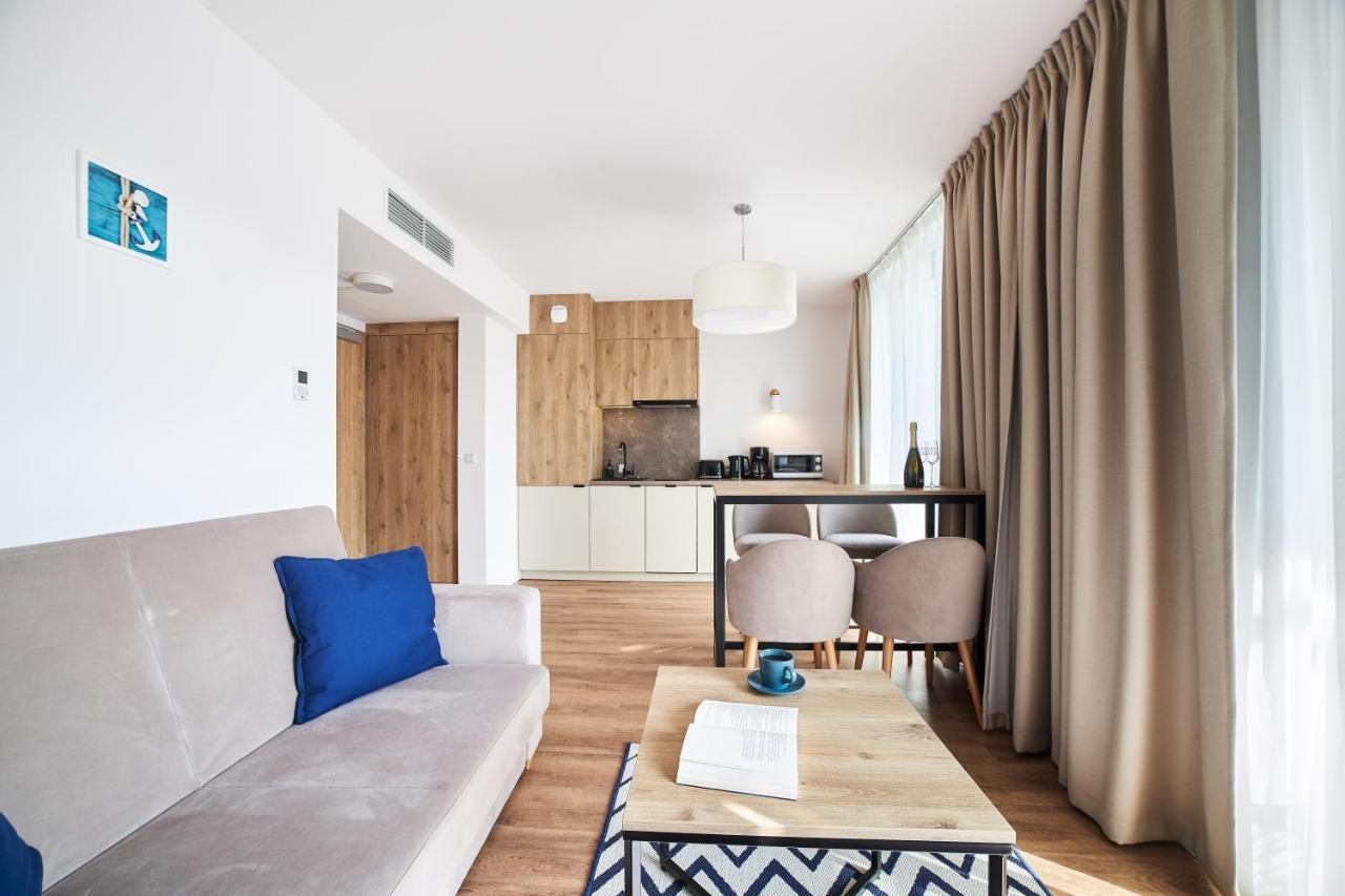 Jantaris Mielno Apartamenty Przy Plazy エクステリア 写真